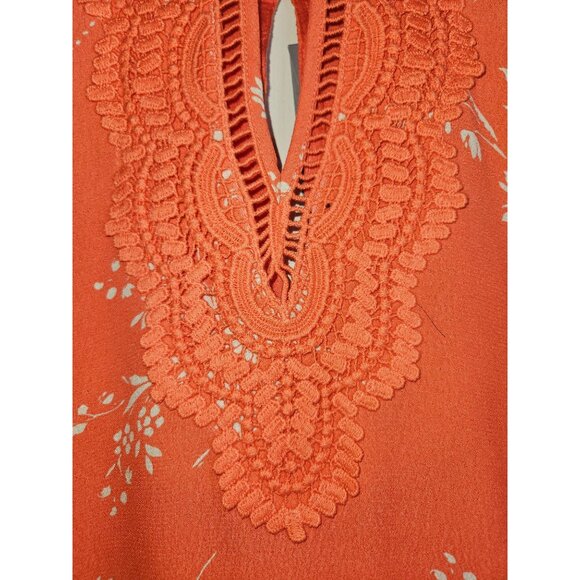 2/$35 Danielrainn Crochet Keyhole Floral Sleeveless Blouse Women M - Picture 5 of 7